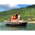 Shama Sikander Instagram - Oh beaches, oh sand oh mountains, how i miss youu and yearn for you❤️❤️❤️❤️ @jamesmilliron . . . #beach #sand #mountain #clouds #travel #nature #love #happiness #beautiful #beachvibes Da Nang, Vietnam
