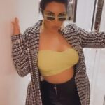 Shama Sikander Instagram - Do you also go through the same emotions! Leave a heart if you do and write in comments if you feel the same.... #emotions #lockdown2021 #lockdownmemes #clothes #reels #reelsinstagram #reelitfeelit #reelsvideo #fashion #style #styleinspo #comedy #comedyvideos #lifestyle #life #lifeisbeautiful