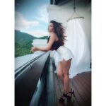 Shama Sikander Instagram - I’m a very expressive person, i mean i don’t think i can write any msg without an expression (emoji) 😃 ...there you go 🤭😐🤪 do u also go Through “emojitional” problems while writing a msg/comments? 🤓 Write in comments below and let me know what is your favorite expression (emoji) you like to use regularly ❤️❤️❤️❤️ . . . #love #life #crazyme #emoji #expression #nature #beautiful #adventure #happiness #peace Vietnam