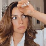 Shama Sikander Instagram - Uff main kitni talented hoon 🤓. #comedy #comedyvideos #actor #bollywoodactress #loveacting #reels #reelsinstagram #reelitfeelit #reelkarofeelkaro #reelsindia #laughter #laughteristhebestmedicine #hansteraho #khushraho