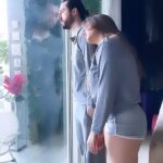 Shama Sikander Instagram - This is how we do...😆😆😆 How about you!! #lockdown2021 #sundayvibes #lockedup #comedy #comedyvideos #comedyreels #reels #reelsinstagram #reelitfeelit #reelkarofeelkaro #happysunday #lazysunday #lockdownmemes #lockdowndiaries