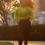 Shama Sikander Instagram - A Sunday well spent.... #happysunday #stayfit #stayhealthy #subdaycardio #cardio #outdoors #lovenature #lover #workout #mumbai #weather #hot #run #swag #fun #instareel #reelitfeelit #reelsinstagram #reels