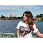 Shama Sikander Instagram - Alice in wonderland.....🥰🥰 .when the sky was happy and showering its abundance 😇😇😇 . #fairytale #disney #fairy #love #adventure #magical #beautiful #princess #nature #beauty #holiday #days #smile #travel #vacation #actorlife #traveltheworld