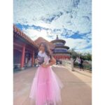 Shama Sikander Instagram - Alice in wonderland.....🥰🥰 .when the sky was happy and showering its abundance 😇😇😇 . #fairytale #disney #fairy #love #adventure #magical #beautiful #princess #nature #beauty #holiday #days #smile #travel #vacation #actorlife #traveltheworld