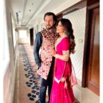 Shama Sikander Instagram – A beautiful Blissful colorful Blessed day in The mountains🏔 ♥️😇🥳
.
.
My Jewellery:- @studio6jewels
James’s Bundy:- @rajeefromrajees
.
.
.
#beautiful #colorful #blessedday #happiness💕 #fun #crazy #friends #friendslikefamily #enjoy #gratitude #blessed #shamasikander
