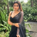 Shama Sikander Instagram – Flaunting My Indian Ness….
.
.
.
#love #saree #indianwear #black #posy #happysunday #gratitude #loveyourself #mood #photooftheday #believe #shamasikander Mumbai, Maharashtra
