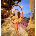 Shama Sikander Instagram - Finally….. where I belong….☀️🏖🏝🌊🌊🌊🌊 . . . #travel #beautiful #beach #island #thailand #sea #happiness #liveyourbestlife #jamsham Koh Samui, Thailand