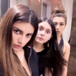 Shama Sikander Instagram – Wait for itttt…..goofballs 😆😆girls did we do it right??? Write in comments below .  #funnyvideos #trending #funnytrends #camera #angles #shaking #crazy  gfs #bff