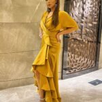 Shama Sikander Instagram - What an Amazing show @niveditasaboocouture Loved Loved Loved the collection and Loved meeting some amazing friends after so long #PuneTimesFashionWeek @Punetimesonline @niveditasaboocouture @thenitinmirani @aartie_miranni @jamesmilliron . . . #PuneTimesFashionWeek #PunefashionWeek #Amazing #show #Friends #meetingafterlongtime #fun #enjoy #happymood #jamsham #shamasikander Mumbai, Maharashtra