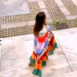Shama Sikander Instagram - Rangeeniyan…..🥰🥰🥰. #reelsinstagram #vibecheck #ootd #music #love #life #bollywood #actor