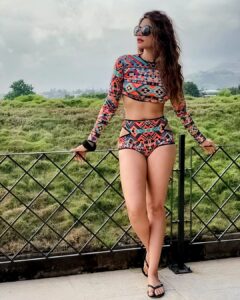 Shama Sikander Instagram - Good Morning 🌞 . . . #goodmorning #goodvibes #saturday #happymood #loveyourself #inspiration #beautiful #nature #love #weather #gratitude #blessed #shamasikander Mumbai, Maharashtra