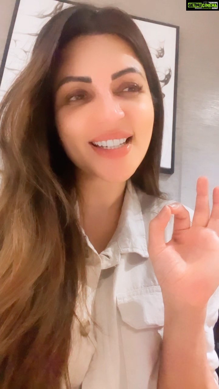 Shama Sikander Instagram - Can anybody relate to this???? I always have something to sayyy🤣🤣🤣🤣 #smarty #smartypants #funny #sassy #sassygirl