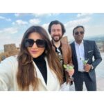 Shama Sikander Instagram - Thank you @mundotapalace for Hosting us it was a wonderful experience. Thank you @singhvinay2802 For everything…🤗♥️ . . . #beautiful #mundotapalace #jaipur #pinkcity #love #vibes #wonderful #experience #positivevibes #inspiration #shamasikander Mundota Fort and Palace
