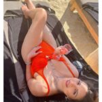 Shama Sikander Instagram - A birthday well spent..🥂 . . . #birthdayvibes #greece #mykonos #loveyourself #party #birthdaybash #happiness #spreadlove #actorslife #style #beach #beautiful #shamasikander Mykonos, Greece