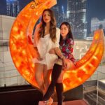 Shama Sikander Instagram - Creating some Beautiful Memories with my Loved ones... @jamesmilliron @vanessabwalia @walia_bunty . . #dubai #dubaidairies #celebration #happiness #beautiful #memories #love #lifestyle #enjoy #friends #family #travelling #shamasikander Dubai, United Arab Emiratesدبي