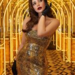 Shama Sikander Instagram - Red Lipstick with Golden Dress a perfect combination...kya kehte hai aap log ??😇 . . . #beautiful #dress #perfect #red #lipstick #life #gratitude #love #happiness #enjoy #pleasure #loveyourself #positivevibes #believe #blessed Mumbai, Maharashtra