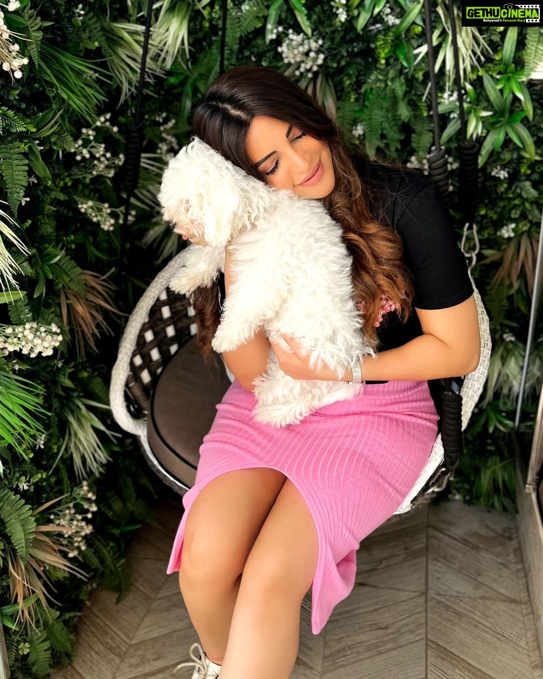 Shama Sikander Instagram - My munchkin….🥰🥰🥰 . . . #mybaby #casper #puppy #animallover #dog #lover #love #life #care #happiness #cutebaby Mumbai, Maharashtra