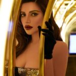 Shama Sikander Instagram - The eyes tell more than words could ever say.... . . . #love #life #style #artist #fashion #art #queen #eyes #words #motivation #inspiration #success #mindset #peaceofmind✌ Mumbai, Maharashtra