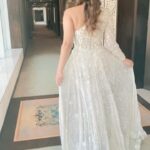 Shama Sikander Instagram - Loved this dress , loved my look so i did my own walk in the corridor before becoming the show stopper 😆🤓 dress -@chiselbymr styled by @juhi.ali make up- @swatidedhia_makeup, hair- @hairbyrajabali ,shoes- @jimmychoo, P.R- @shimmerentertainment @timesfashionweek @bombaytimes @shimmerentertainment #rampwalk #fashion #glamour #glitz #bling #nailart #cosmetics #makeup #hairstyles #look #whitedress #pricess #love #doll #dolledup #fashionweek #grandeur #costume #showstopper