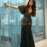 Shama Sikander Instagram - Don't worry about the people who aren't happy for you. They probably aren't happy for themselves either..... . . 📸 Photographer:- @pranjali_nigudkar Dress By:- @rsbyrippiisethi Make Up:- @swatidedhia_makeup Hair:- @hairbyrajabali PR :- @shimmerentertainment Backstage :- @timesfashionweek Mumbai, Maharashtra