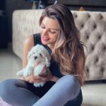 Shama Sikander Instagram - My Bundle of Joy ♥️♥️♥️♥️ #mybaby #casper Mumbai, Maharashtra
