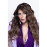 Shama Sikander Instagram - Self confidence is a super power. Once you start to believe in yourself, magic starts happening..... . . . 📸 Photographer:- @sameerbelvalkar Stylist:- @nakhrevakhre Jr Stylist:- @styledby_khushboorajoriya Make Up:- @swatidedhia_makeup Hair:- @hairbyrajabali Wardrobe:- @shamasikander Mumbai, Maharashtra