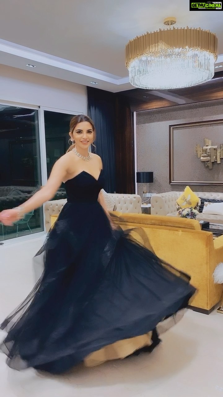 Shama Sikander Instagram - #simplesimple #simplicity #simple #girl #doll #dress #eveningdress #eveninggowns #eventlife #love #actor #bollywood #viral #viralreels