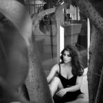 Shama Sikander Instagram - All the Beauty of life is made up of Light and Shadow.... . . . #love #faith #believe #beauty #nature #life #smile #peace #shadow #motivation #inspiration #blessed #positivevibes Mumbai, Maharashtra