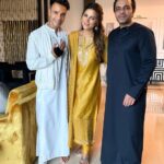 Shama Sikander Instagram - It was a family filled Eid , hope you all are in good health and are in living in love and gratitude 🙏🏻😇 . . . #Eidmubarak #eidaladha #family #celebration #happiness #health #gratitude #blessed Mumbai, Maharashtra