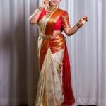 Shamna Kasim Instagram – The joy of dressing is an art… 

Costumes: @kanchipuramrajyalakshmisilks 
Jwellery: @kushalsfashionjewellery 
Pics: @punithphotography3 
Edit: @v_capturesphotography 
Hairstylist: @hairstylist_srinivas 
Personal staff: @chintu_6172