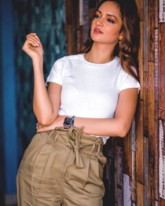 Shanvi Srivastava Instagram - 🎯
.
.
.
.
.
.
.
.
.
styled by - @smitha_prakash19 
@marksandspencerindia 
MUA @makeupby_ringkulaishram 
📸 @vikasphotofactory 
#shanvisrivastava #baang #fashion #random #photooftheday #tuesday #instagood #instagood
