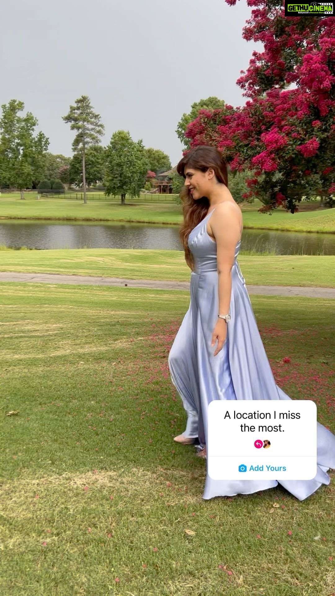 Sherin Instagram - Which is a spot or location that you miss the most? For me it’s this one. #sherin #styling #glamour #fashion #travel #america #southcarolina