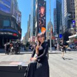 Sherin Instagram - My experience in New York was a mix of 😍 and 😭. #sherin #newyork #travel #timessquare #fashion #black #styling #pleatedskirt Times Square