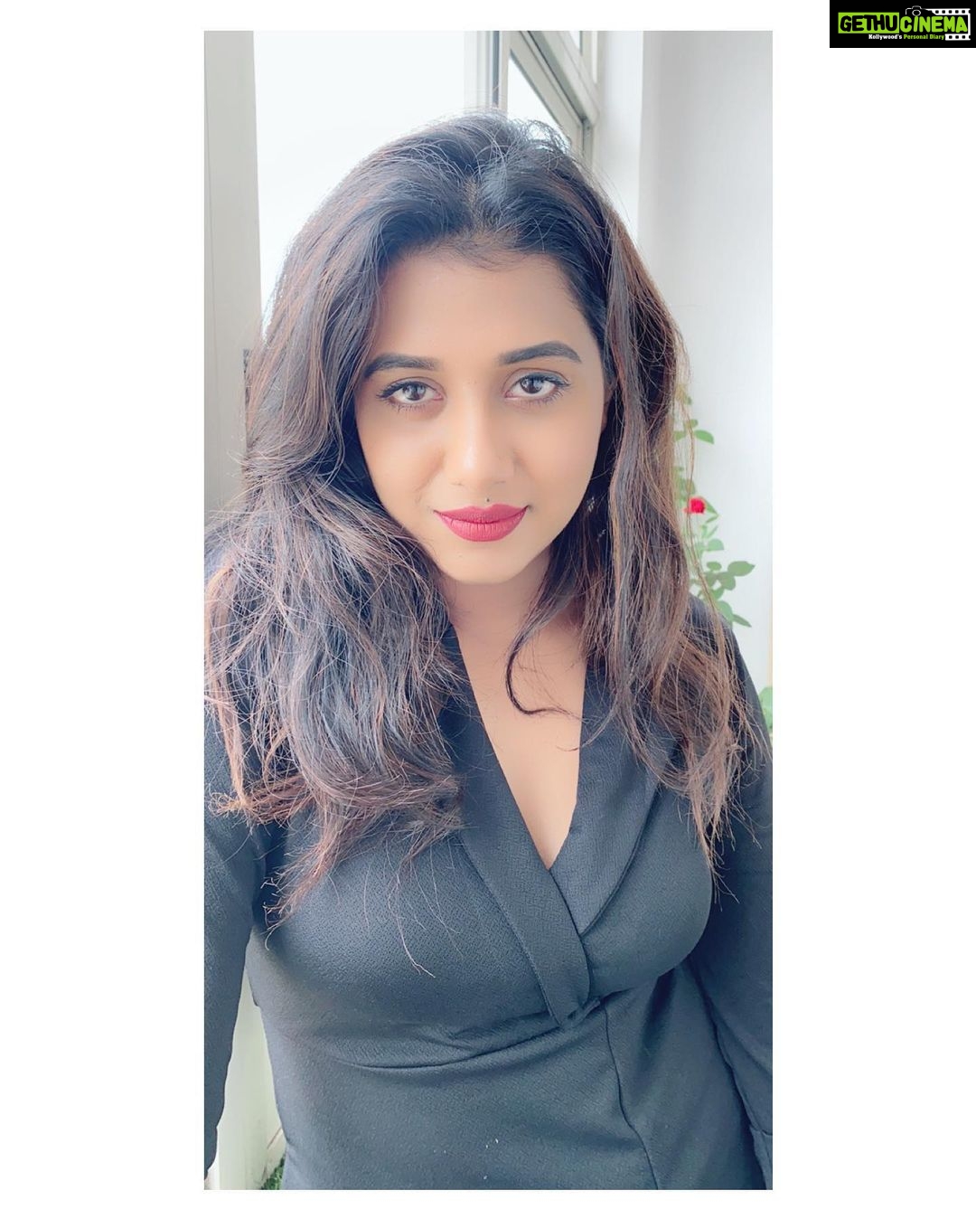 Shilpa Manjunath Instagram - Live in each season as it passes; breathe the air, drink the drink, taste the fruit, and resign yourself to the influence of the earth.