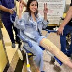 Shilpa Shetty Instagram - They said, Roll camera action - “break a leg!” I took it literally😂😜 🤦🏽‍♀️ Out of action for 6 weeks, but I’ll be back soon stronger and better. Till then, dua mein yaad rakhiyega 🙏🤲🏼 Prayers always work 😇 With gratitude, Shilpa Shetty Kundra ♥️🧿✨