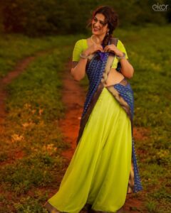 Shraddha Das Instagram - Dhee 14 Village theme look 🙈 Never done it,but was fun Half saree designed and stitched by @shrutiigclothing Jewellery: @shrutiigclothing , Bangles: @stylekarmaa , @anayah_jewellery Hair : @hair_by_vaibhavi_ Make up : @hareshwarp Shot by @ekorphotography #halfsaree #villagegirl #dhee #dhee14 #villagetheme #hyderabad #shraddhadas Hyderabad India