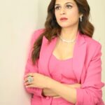 Shraddha Das Instagram - Dhee 14 Dance Icon, Outfit: @volcape.store Styling: @stylekarmaa Assisted by: _shrutimittal Neckpiece : @blingvine Ring : @kushalsfashionjewellery Make up : @hareshwarp Hair : @hair_by_vaibhavi_ 📸 @snehzala #dhee #dhee14 #hyderabad #dancerealityshow #judge #pantsuit #pink #shraddhadas #reelsinstagram #reeltoreel #trendingreels Hyderabad India