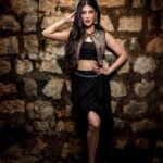 Shruti Haasan Instagram - 🌚🧿🖤 In @jade_bymk Styled by @neeraja.kona Asst stylist @manogna_gollapudi Photographer @adrin_sequeira hair @noori_hairstylist make up @makeupartist_arti