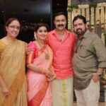 Sneha Instagram – Varalaksmi pooja! 

@geetuevents 
@geetuhautecouture 
@prasanna_actor 
@ashokarsh 
@vyshalisundaram_hairstylist 

#varalakshmipooja #goddesslakshmi #frndslikefamily #familytime #beautifulmemories