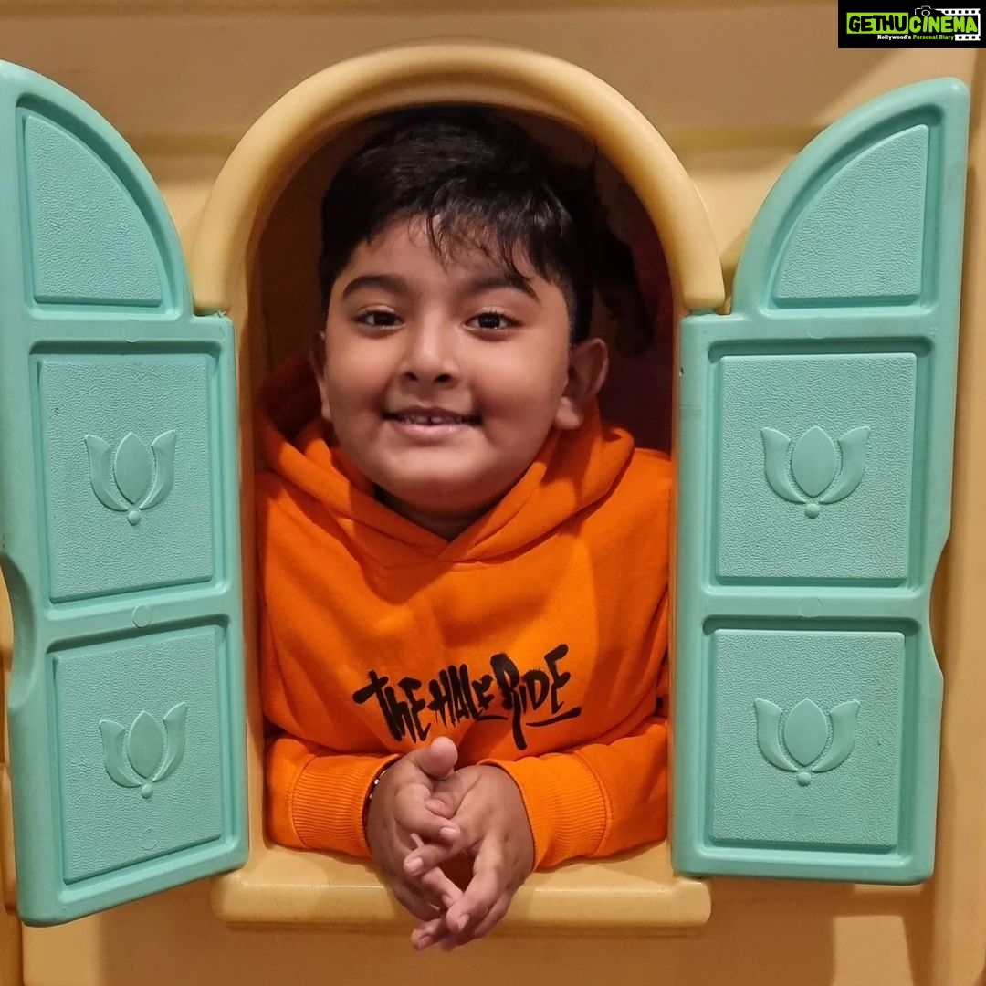 Sneha Instagram - Happy birthday my sunshine, my laddu, my chellam!!! It's been 7 beautiful years you have given us so much happiness and love. You are the child any parents would dream of, you are our blessing. I love you more than words could say ❤️ Happiest birthday my Vihaan thangam!!! #happybirthday #vihaan #sonsbirthday #blessings #love #familylove #birthdayboy #august #celebration