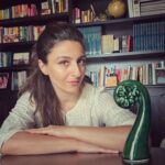 Soha Ali Khan Instagram - Pursuing higher education in a foreign land is no less than a life changing experience. From meeting new people, to exploring diverse learning opportunities, every moment is worthwhile. Today, I am honoured to join Education New Zealand as their Brand Advocate in India. With all New Zealand universities ranking in the top 3% in the world, they work to make industry-ready graduates capable of solving problems, processing information, and working with others. With unique academic solutions, New Zealand universities work with students to help them create and innovate. Let’s unravel this exciting new journey together and learn more about New Zealand education. #studywithnewzealand #Soha4nz @studywithnewzealand
