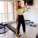 Soha Ali Khan Instagram - What motivates you? On the days you feel like you just can't find the energy to work out and it would be so easy to take the day off - what or who makes you push yourself up and out the door? @maheshfitnessclub #workout #fitness #motivation