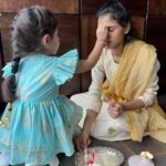 Soha Ali Khan Instagram – To all those who care for us and protect us – a very happy rakshabandhan! #happyrakshabandhan #rakshabandhan #rakhi