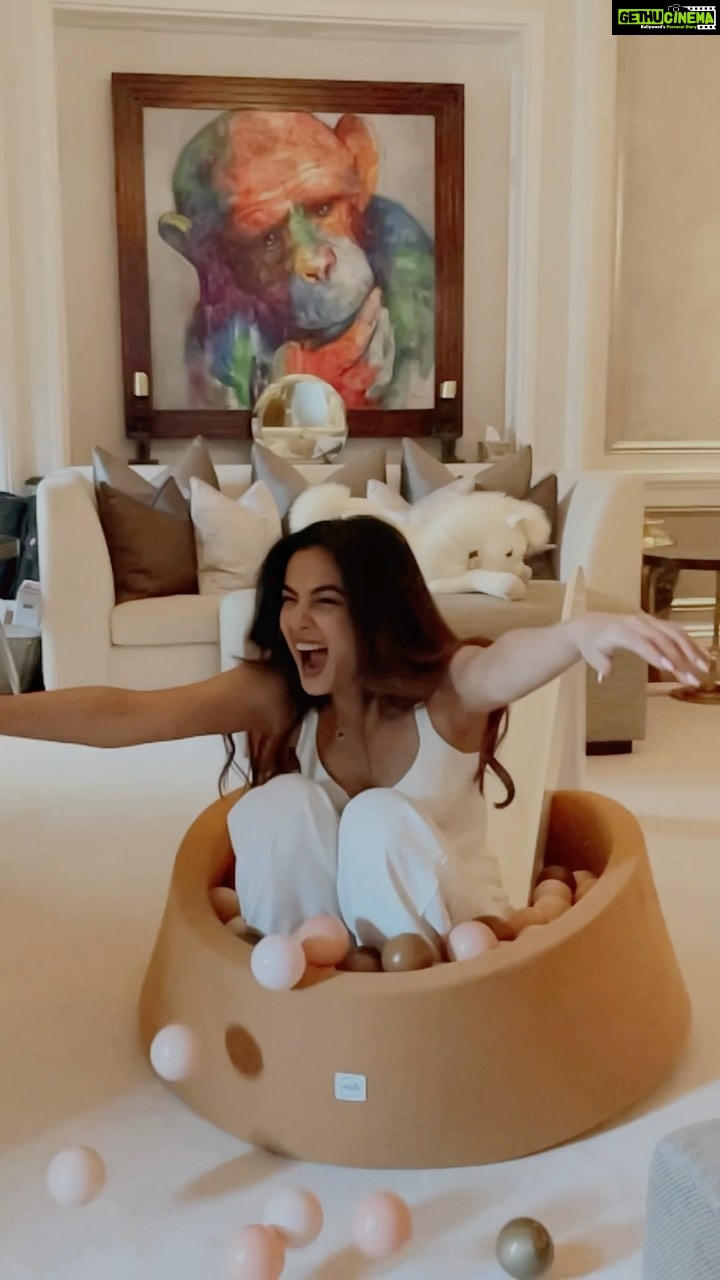 Sonal Chauhan Instagram - Me Sliding into Monday like …. 🛝😆💕 While the 🦧 wonders why …. !!! . . . . . . . . . . . . . . . . . . . . . . . . . . . . . . . . . . . #love #sonalchauhan #happy #happiness #fun #slide #happygirl #london #2022 #morning #gold #nature #monday London, United Kingdom