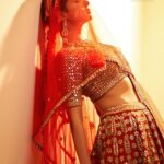 Sonal Chauhan Instagram - लाल ….. ♥️ . . . . . . . . . . . . . . . . . . . . . . . . . . . . . . . . . Magazine: @culturedwedding Managing Editor: @yadav_manjeet Business Head: @divyanijain1925 Stylist: @juhi.ali Photographer: @dieppj Retoucher: @theretoucherbook Make-up: @vijaysharmahairandmakeup Hair: @chettiarqueensly @chettiaralbert Outfit: @nitikagujralofficial Jewellery: @pushpanjali_jewels Jewellery PR: @red_door_luxury Location: @grandhyattmumbai Artist Reputation Management: @communiquefilmpr Co-ordinated by: @nadiiaamalik #ॐ #love #sonalchauhan #indian #indianfashion #indianbride #bridalmakeup #bride #red #lehenga #beauty #veil #wednesday #wedding