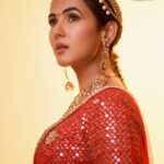 Sonal Chauhan Instagram - लाल ….. ♥️ . . . . . . . . . . . . . . . . . . . . . . . . . . . . . . . . . Magazine: @culturedwedding Managing Editor: @yadav_manjeet Business Head: @divyanijain1925 Stylist: @juhi.ali Photographer: @dieppj Retoucher: @theretoucherbook Make-up: @vijaysharmahairandmakeup Hair: @chettiarqueensly @chettiaralbert Outfit: @nitikagujralofficial Jewellery: @pushpanjali_jewels Jewellery PR: @red_door_luxury Location: @grandhyattmumbai Artist Reputation Management: @communiquefilmpr Co-ordinated by: @nadiiaamalik #ॐ #love #sonalchauhan #indian #indianfashion #indianbride #bridalmakeup #bride #red #lehenga #beauty #veil #tuesday