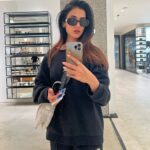 Sonal Chauhan Instagram - So what are you expecting from your weekend??? Tell me !!! Tell me!!! Tell me !!! . . . . . . . . . . . . . . . . . . . . . . . . . . . . . . . #love #sonalchauhan #athleisure #fit #fitness #wellness #celine #dior #diorbag #selflove #selfridges #london #saturday Selfridges London