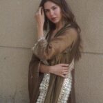 Sonam Bajwa Instagram - 5 Days to go…. Jind Mahi releasing worldwide on 5th August 🤍