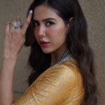 Sonam Bajwa Instagram - 1 day to gooooo Jind Mahi releasing worldwide tomorrow 🤍