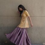 Sonam Bajwa Instagram - 1 day to go for Jind Mahi …… Wearing @qbikofficial Jewellery @sangeetaboochra Hair @hairbyharrybajwa Styling and Make up by me